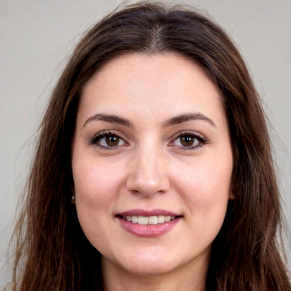 Portrait of Saoirse Devlin, editorial analyst